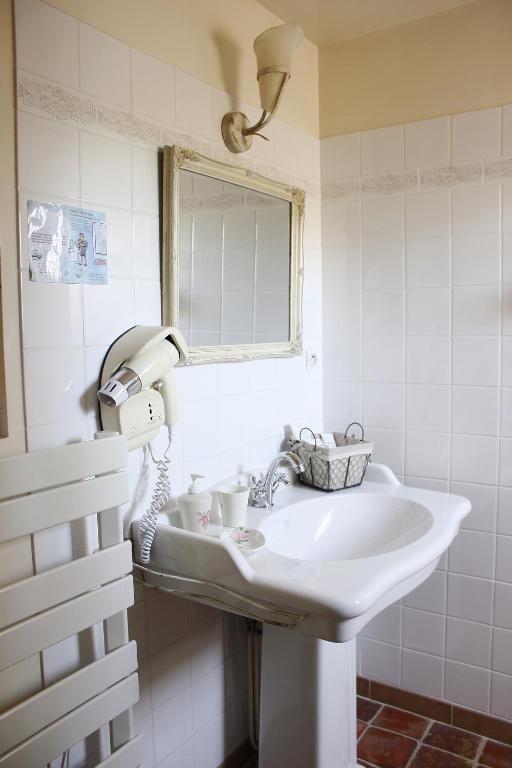 Bed and Breakfast Manoir De La Blonnerie Velleches Номер фото